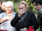 В окупованій Росією Керчі розпочалася церемонія прощання з загиблими внаслідок вибуху і стрілянини у коледжі.