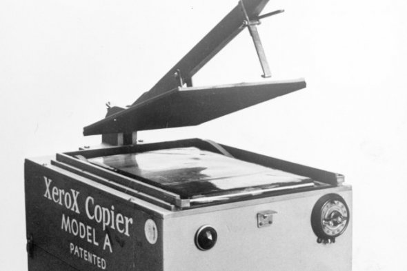 Один из первых копировальных аппаратов.