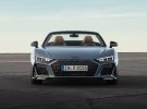 Audi рассекретила обновленные купе и родстер модели R8.. Фото: Автоблог