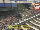 Поїзд збив людину на вул.  Миколи Грінченка в Києві