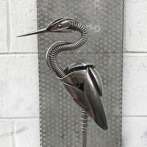 Художник Мет Вілсон з Південної Кароліни створює скульптури зі старих кухонних приборів