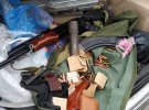 На блокпостах в автомобилях обнаружили оружие и боеприпасы