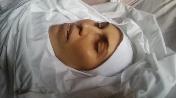Амина Окуеву похоронили 1 ноября в Днепре по мусульманским обычаям. Публичного прощания не было, время и место близкие держали в тайне, опасаясь возможных терактов