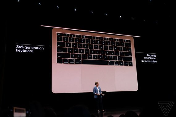 Отныне Touch ID будет доступен в MacBook Air. Фото: Apple