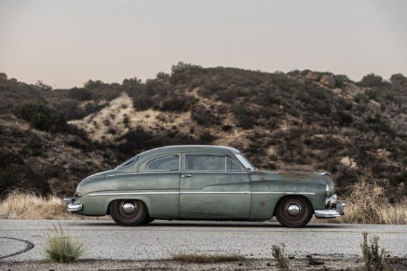 Показали derelict-рестомод Mercury Coupe зразка 1949 року. Фото: infocar.uа