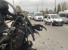 Уранці  2 листопада в Оболонському райлоні столиці  на вул. Богатирській, 42 авто влетіло в поліцейський пост