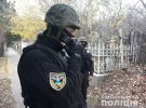 В Одессе на кладбище подрезали 61-летнего преподавателя одного из высших учебных заведений города. Он умер в больнице от потери крови