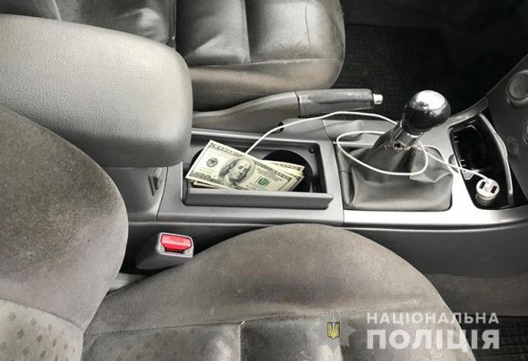 Голова Радехівської райдержадміністрації Львівської області Тарас Калита попався на хабарі. Фото: Нацполіція
