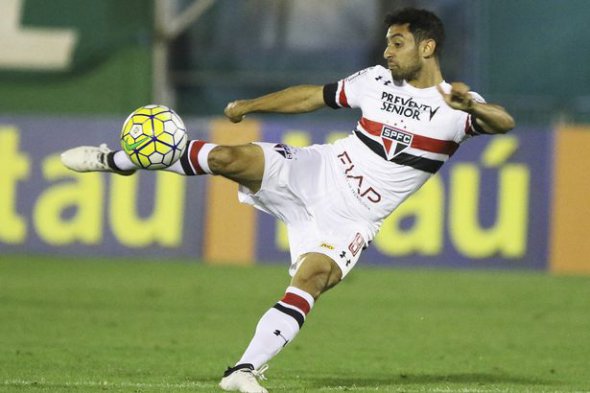 Бразильського футболіста Даніела Корреа вбили після того, як він намагався згвалтувати матір подруги, до якої прийшов на вечірку