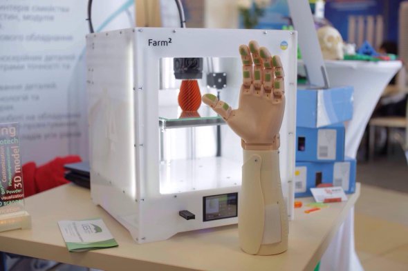 Для изготовления протеза руки достаточно несколько часов