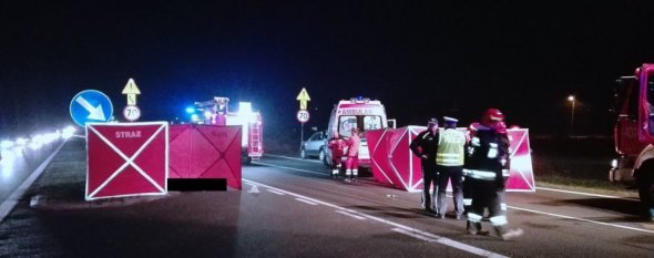 Трех украинок в Польше сбил Hyundai Tucson. Удар был такой силы, что одна из пострадавших упала в канаву, вторая вылетела на другую сторону проезжей части