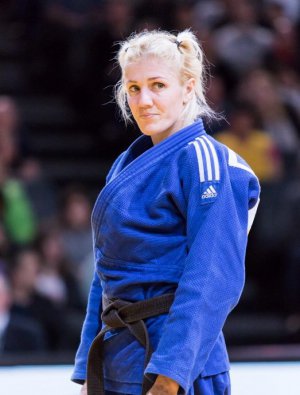 Українка Марина Черняк виборола золото в перший же день турніру. 