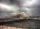 На Черном море в Одессе бушует мощный шторм
