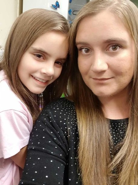 У США знайшли дівчинку на ім'я Еммі Аллан, яка дуже зовні нагадує Емму Вотсон у дитинстві.