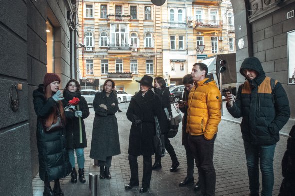 В рамках проекта "Ищи!" в Киеве установили скульптуру "Киевская пектораль".