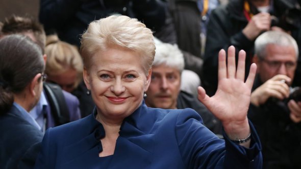 Президент Литвы и друг Украины Даля Грибаускайте обратилась с поддержкой.