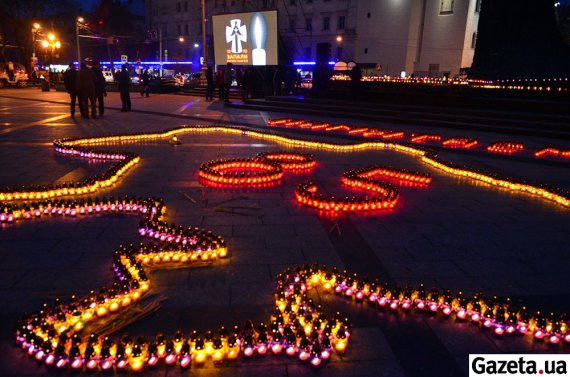 Жертв Голодомору вшанували всеукраїнською акцією «Запали свічку»