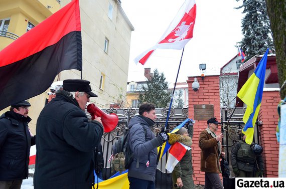 У Львові виступили проти російської агресії в Азовському морі .