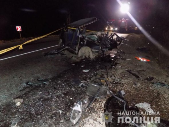 На Закарпатье произошло ужасное столкновение Chery Amulet и Audi A5. Фото: Нацполиция