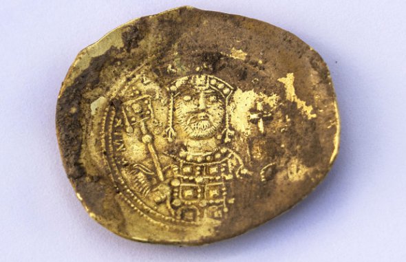 В Ізраїлі знайшли середньовічні золоті монети