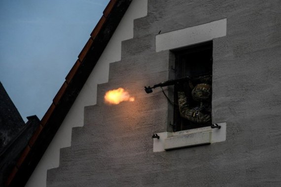 Як розвивалися ЗСУ, до чергової річниці показали на фотознімках