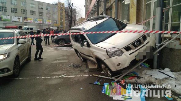 В Киеве обокрали водителя