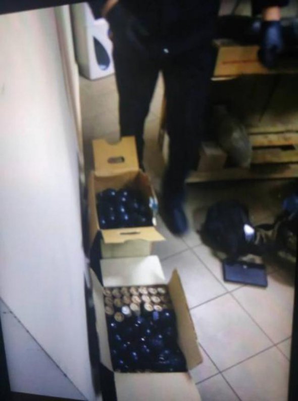Ровно: на "Новой почте" обнаружили несколько ящиков с гранатами