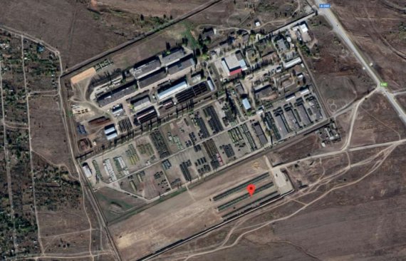 Сотні російських танків на кордоні з Україною