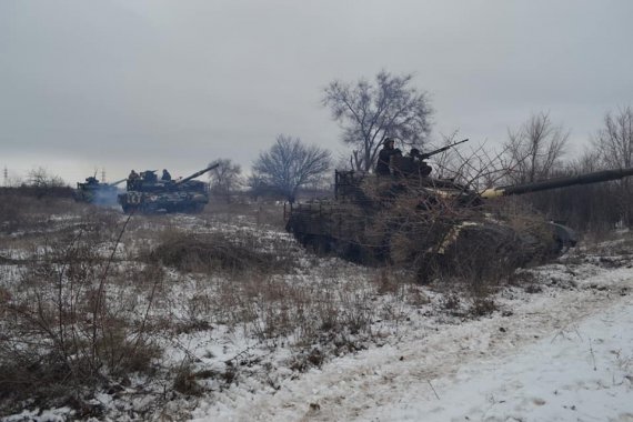 Танки на полігоні в Кривому Розі: у 17-й танковій бригаді провели тактичні навчання