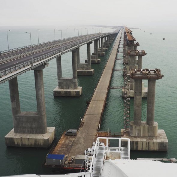 Так Крымский мост выглядит сейчас