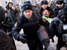 Полсотни москвичей провели антивоенный марш к Путину
