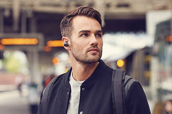 Безпровідні навушники можуть бути внутрішні та зовнішні