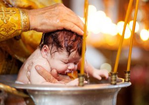 Таинство крещения и венчания: в УПЦ разъяснили надо ли заново проводить церковные обряды
