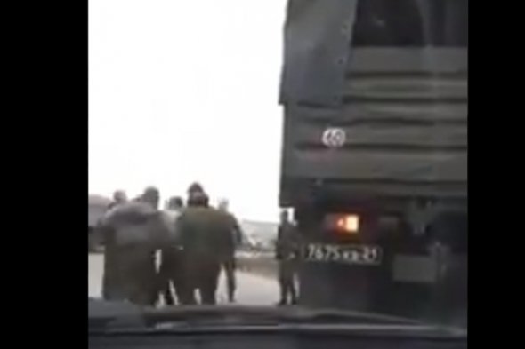 Російські військові влаштували розбірки на дорозі у Краснодарі
