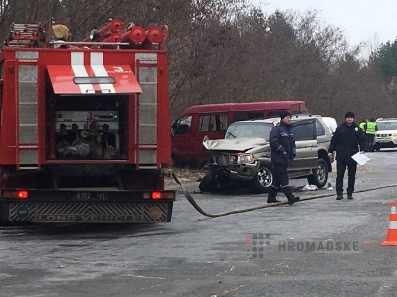 ДТП під Полтавою: є травмовані, загиблі та реанімовані