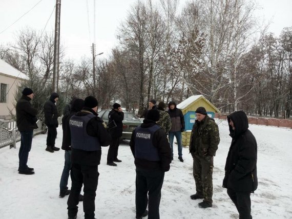 Намагалися захопити сільську раду