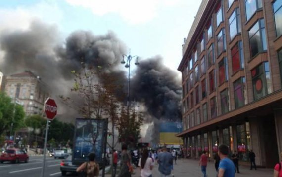 В Киеве отреставрируют гастроном, который уничтожил пожар