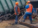 Железнодорожники устраняют последствия аварии поезда возле села Силь на Закарпатье. 10 января