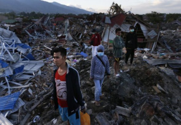 На Индонезию обрушилось мощное землетрясение