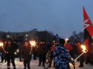 Жители Славянска отметили день рождения Степана Бандеры факельным шествием
