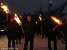 Жители Славянска отметили день рождения Степана Бандеры факельным шествием