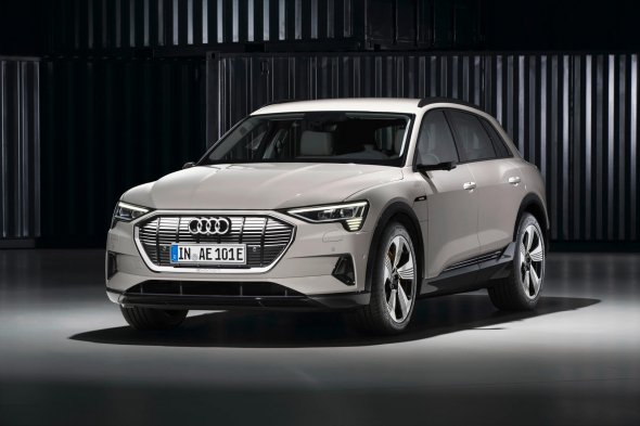 Выход на рынок  кроссовера от Audi запланирован на самое начало 2019 года. 