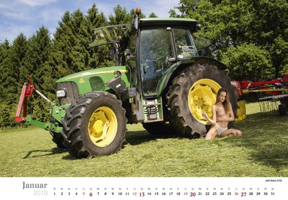 Календарь Jungbauernträume 2019 стал сенсацией