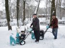 Нові Санжари очищають від снігу. Фото Facebook