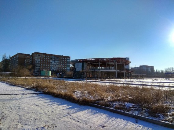 Автовокзал "Западный" был построен в 2011 году, а выглядит хуже, чем здания в Припяти
