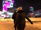 В Киеве толпа подростков до полусмерти избила мужчину в метро без видимой на то причины