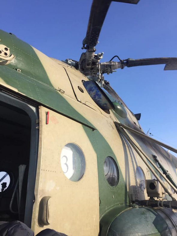 17 січня 2 бригади екстренної медичної допомоги гелікоптером доставили 5 поранених бійців ООС до госпіталю