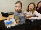 Дітям із Полтави та Щербанівської об'єднаної громади вручили сертифікати з основ програмування та робототехніки