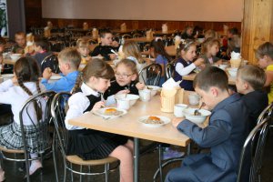 У Росії учні шкіл Кемеровської області почали непритомніти від голоду