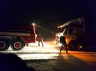 У Полтавському районі рятувальники витягли зі снігу 50 вантажівок